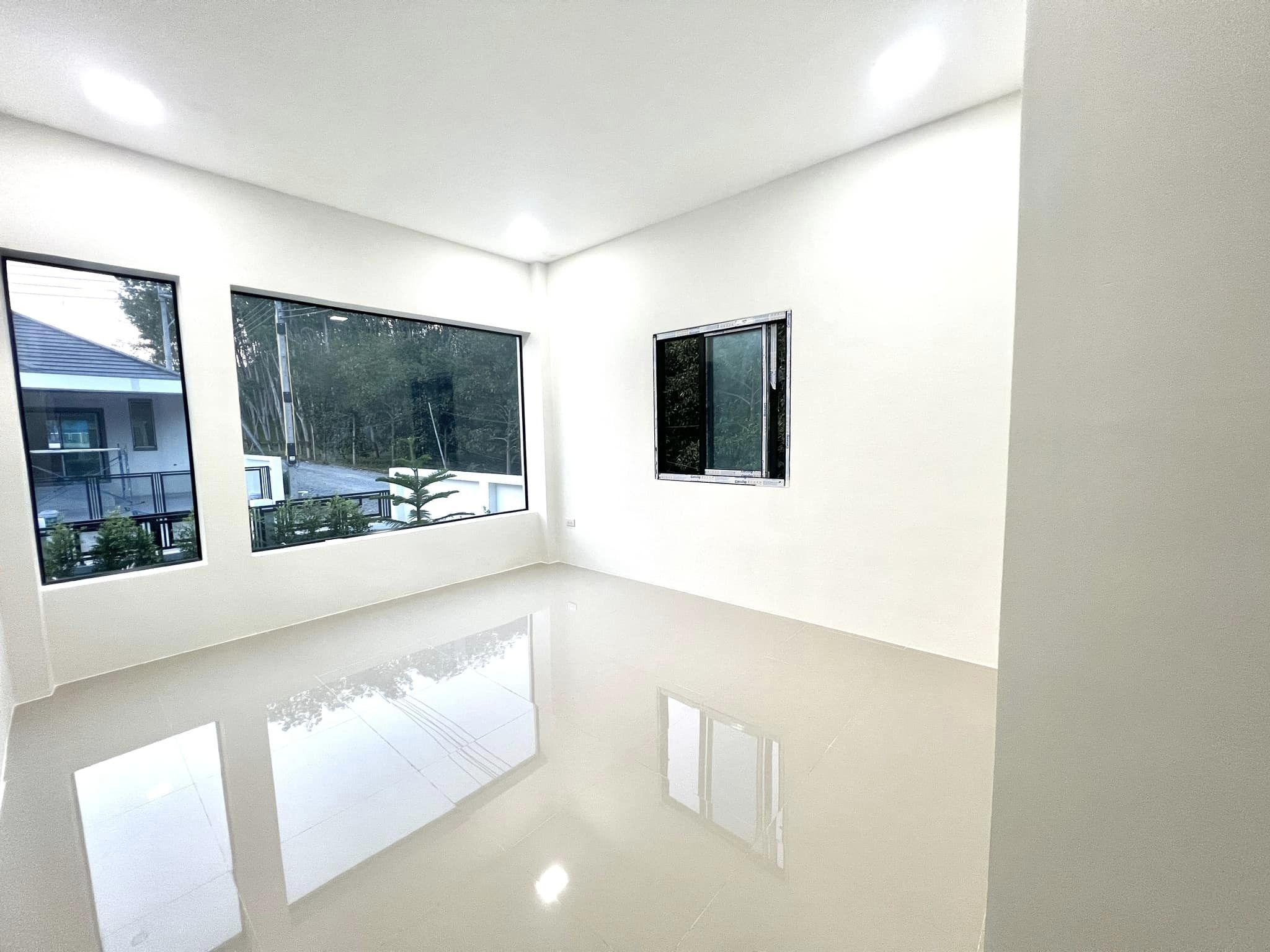 โครงการบ้าน โฮม สิริ ปลวกแง แม่น้ำคู้ ระยอง ซอย 4 (4)